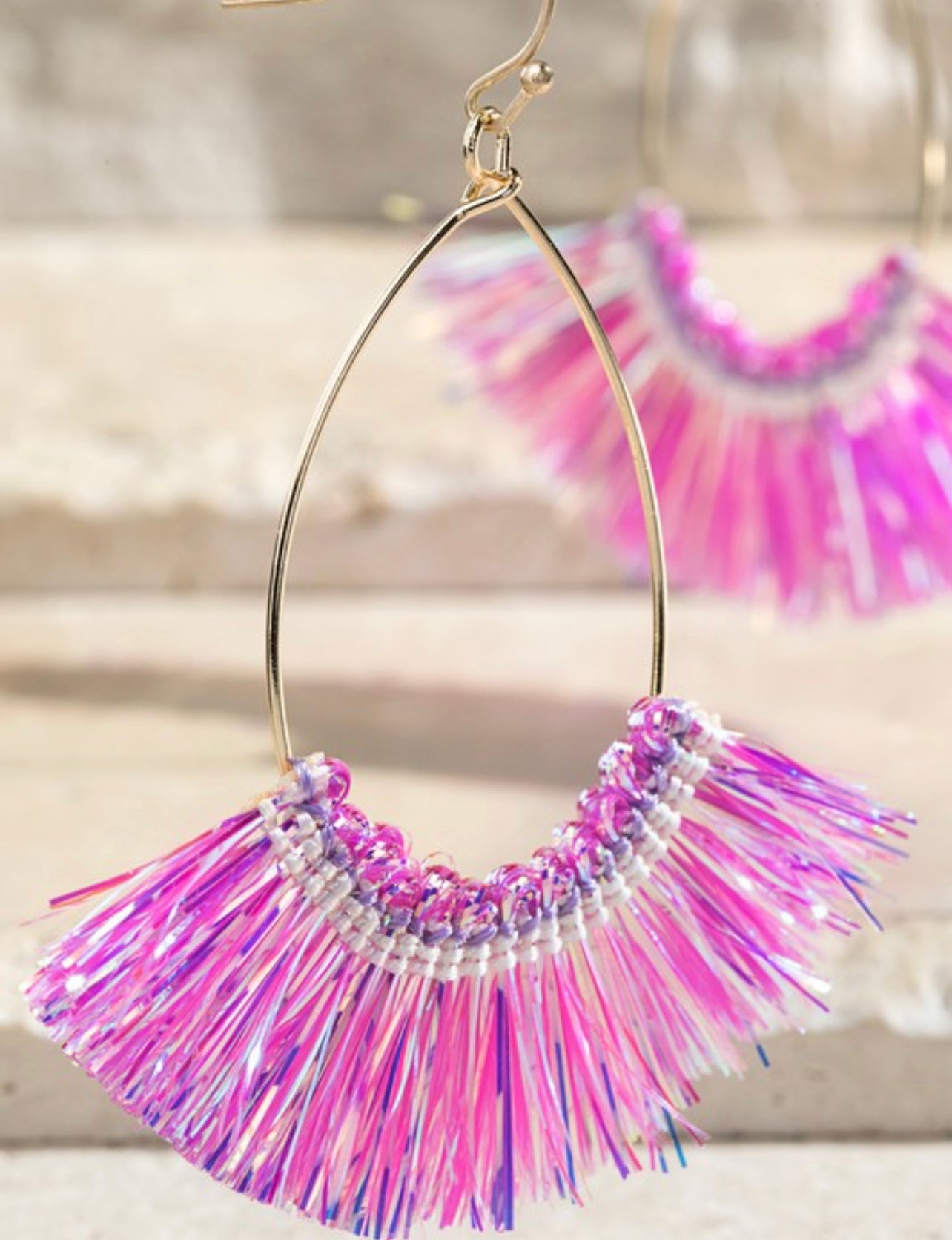 Shimmering Tassel