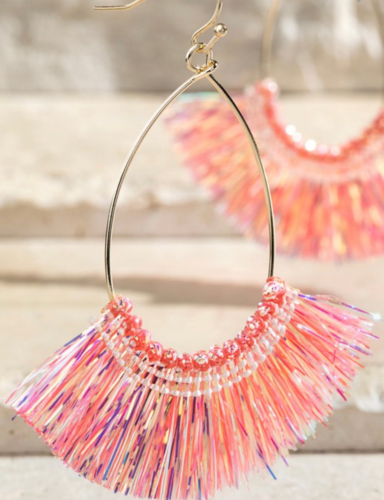 Shimmering Tassel